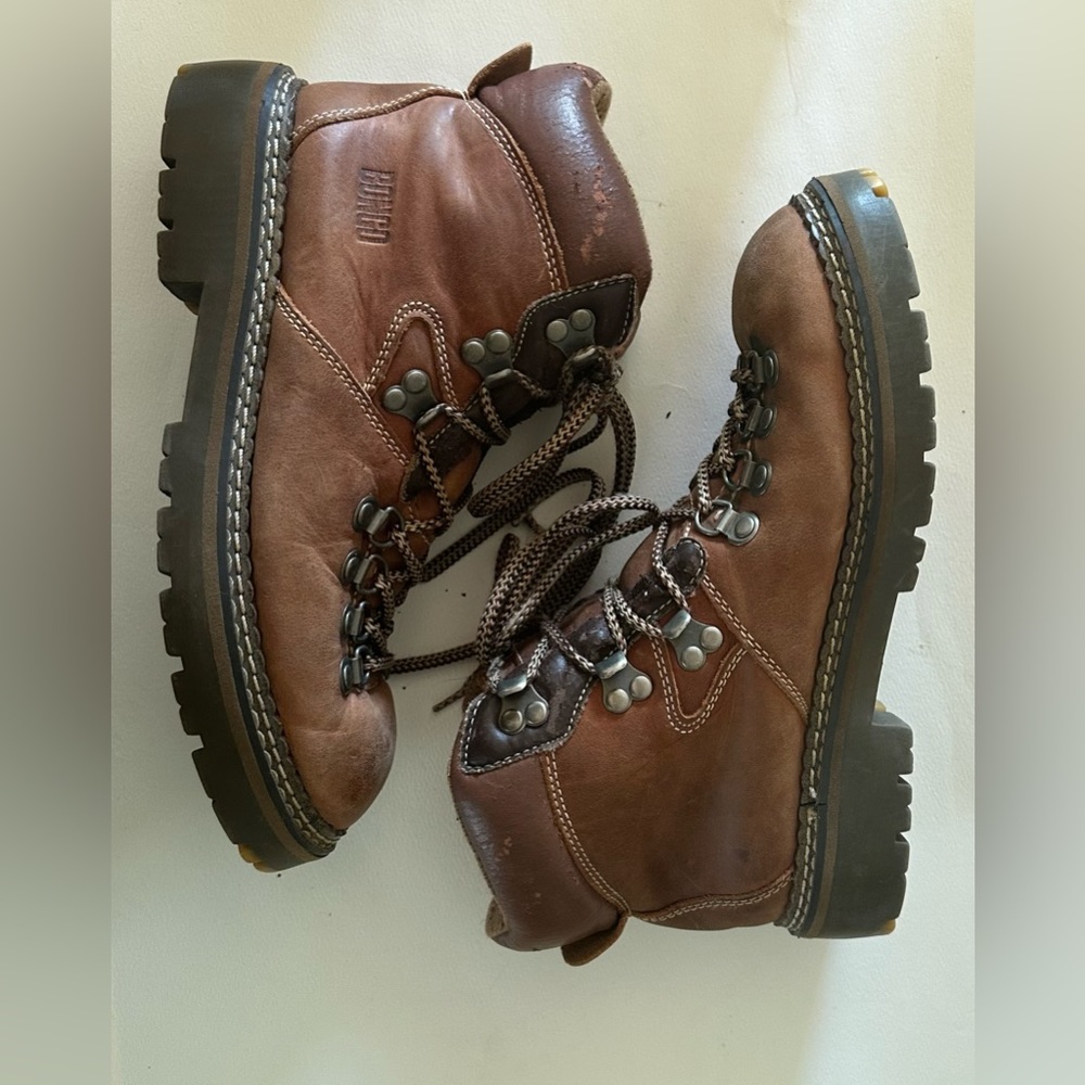 Vintage 90s Bongo Ronnie Hiking Boots | stacked rugged heel